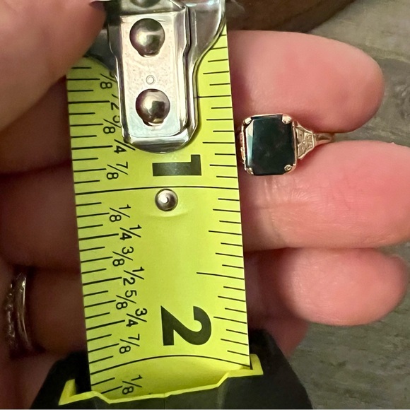 10k Solid Gold Bloodstone Ring - Picture 11 of 11